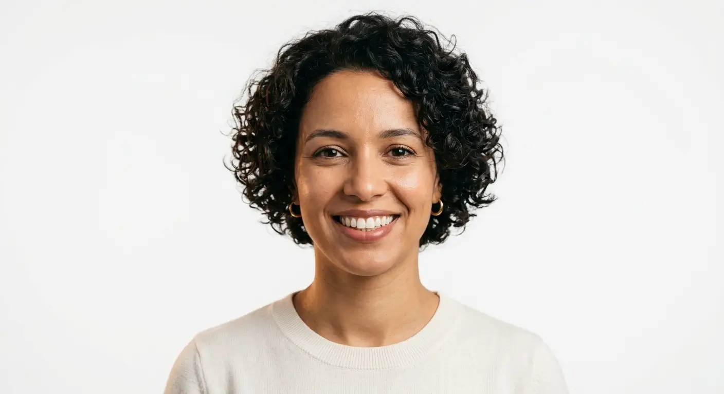 Patiente souriante au Eden Smile Dental Centre, Casablanca